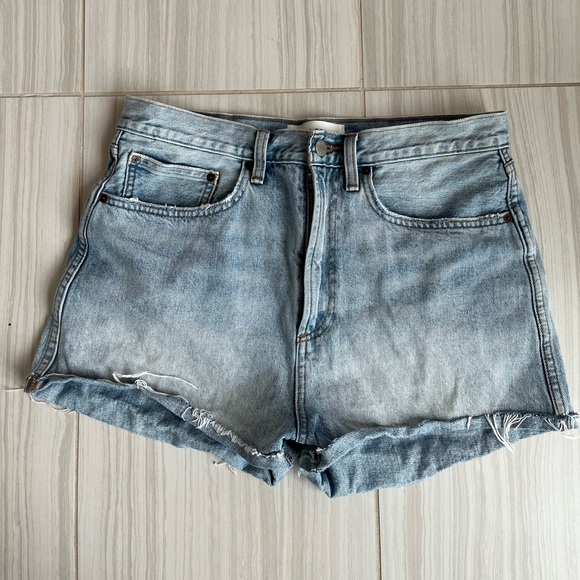 Denim Forum The Farrah Cheeky Short. - Picture 5 of 7